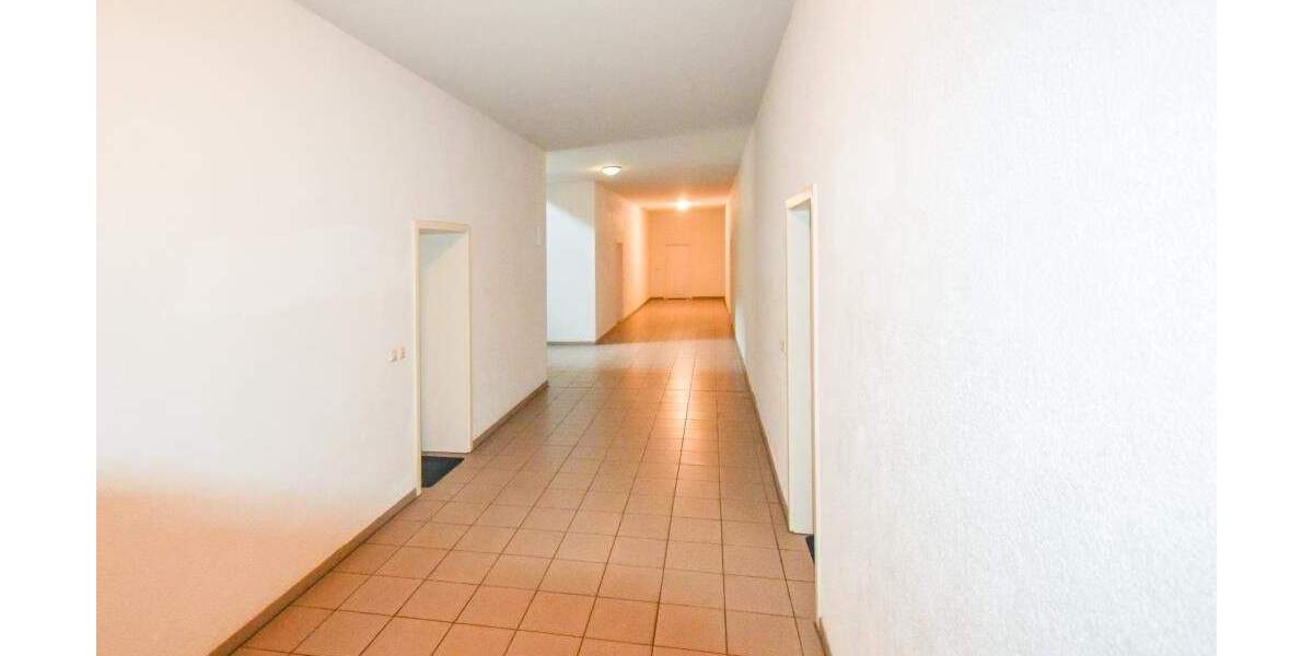 Etagenwohnung Dessau-Roßlau Roßlau - 3 Zimmer, 104 m&sup2;, 139.000&euro; | Angebot:25749345