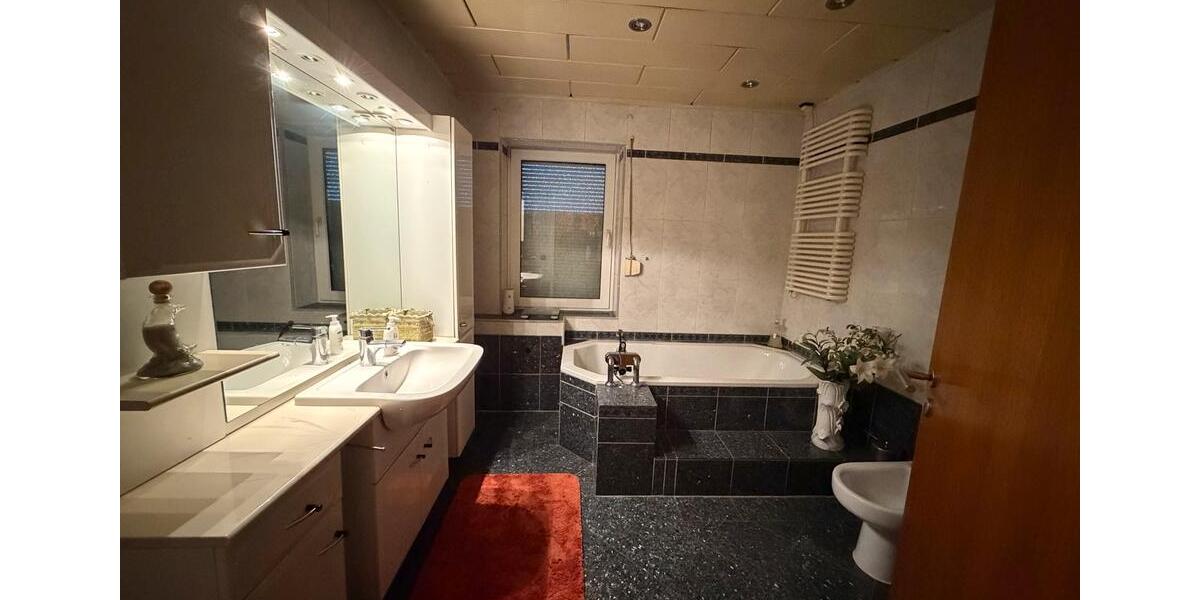 Einfamilienhaus Bad Münder am Deister - 6 Zimmer, 110 m&sup2;, 1.200&euro; | Angebot:24851765