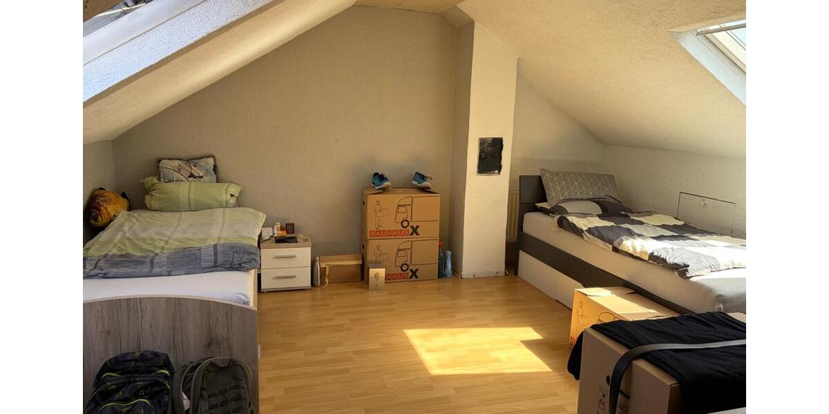 Reihenhaus Reutlingen Orschel-Hagen - 5 Zimmer, 129 m&sup2;, 380.000&euro; | Angebot:26690204
