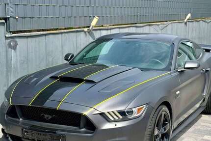Ford Mustang 83.000 km 28.900 &euro; Weilbach 63937