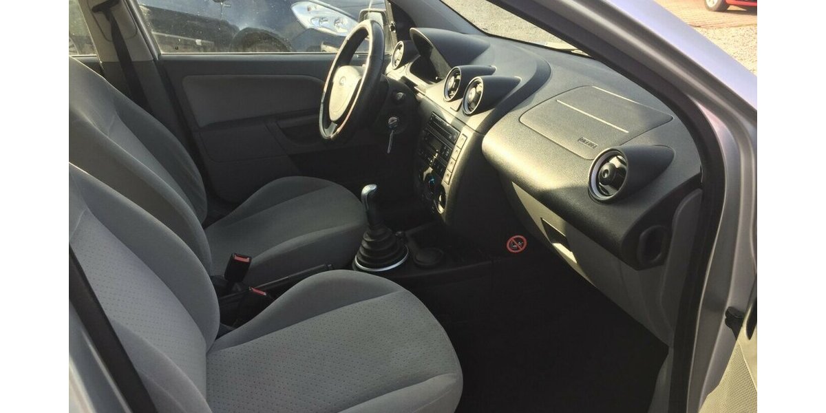 Ford Fiesta Chia, Klima,! 147.000 km 2.700 &euro; Himmelkron 95502