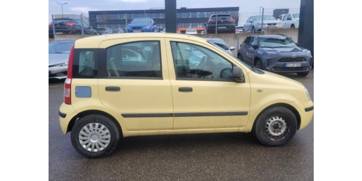 Fiat Panda 111.500 km 2.490 &euro; Bruchsal 76646