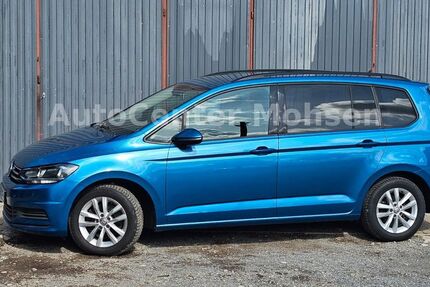 VW Touran 147.927 km 13.980 € Lübben 15907