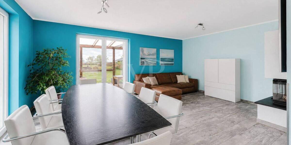 Einfamilienhaus Werneuchen OT Hirschfelde Werneuchen - 8 Zimmer, 220 m&sup2;, 845.000&euro; | Angebot:25746079