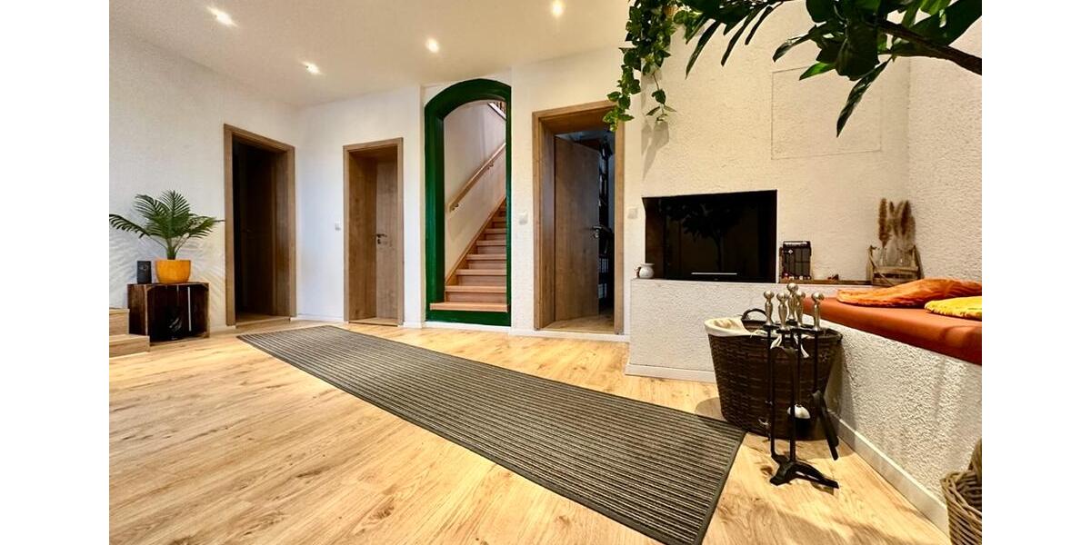 Gewerbeobjekt Floh-Seligenthal Seligenthal - 11 Zimmer, 518 m&sup2;, 470.000&euro; | Angebot:25148112