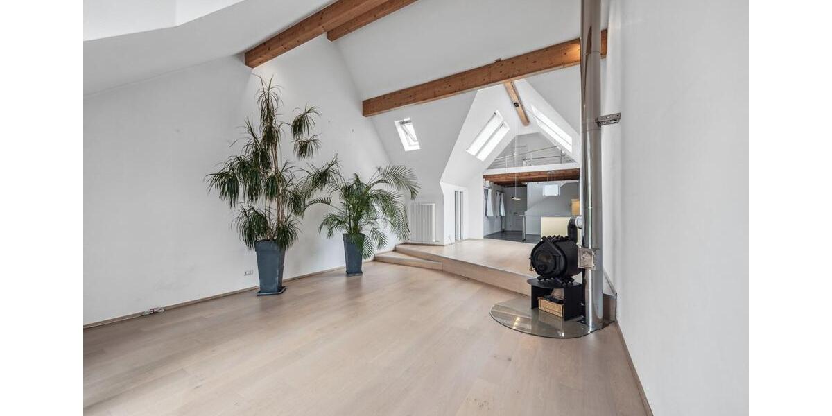 Maisonettenwohnung Ilbesheim bei Landau in der Pfalz - 3.5 Zimmer, 139 m&sup2;, 1.450&euro; | Angebot:23560196