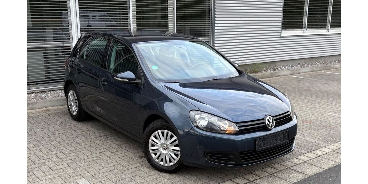 VW Golf 103.800 km 7.990 &euro; Dillenburg 35683