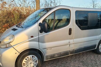 Renault Trafic 258.200 km 2.880 &euro; Braunschweig 38112