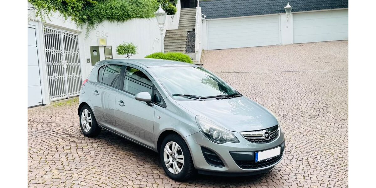 Opel Corsa 97.900 km 3.990 &euro; Steinbach (Taunus) 61449