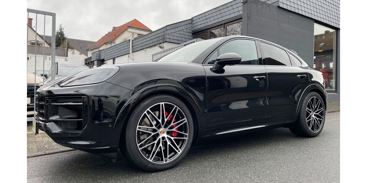 Porsche Cayenne 7.900 km 149.990 &euro; Flörsheim am Main 65439