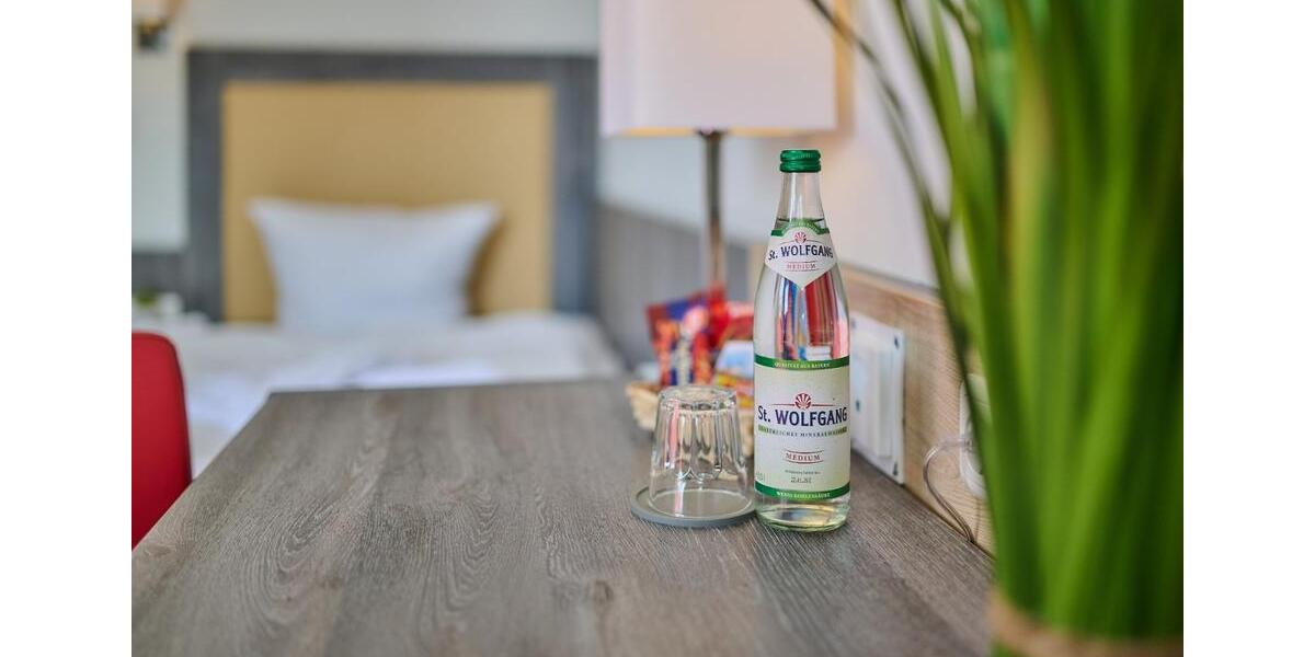 Etagenwohnung Regenstauf - 24 Zimmer, 14 m&sup2;, 900&euro; | Angebot:18905415