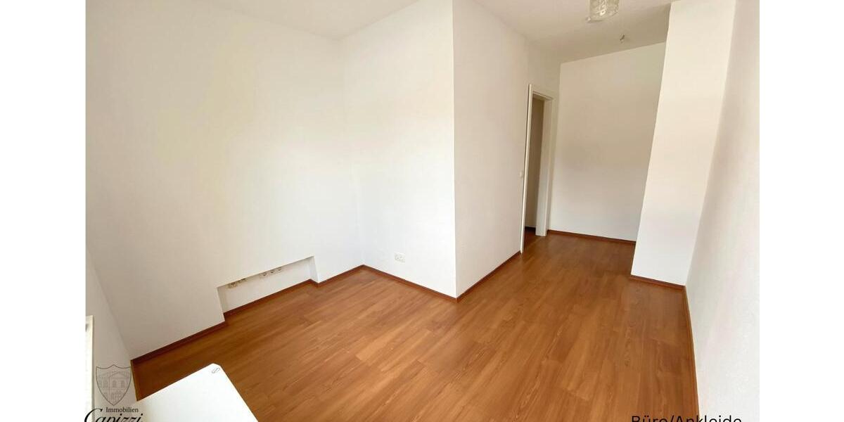Erdgeschoßwohnung Saarlouis - 5 Zimmer, 110 m&sup2;, 1.050&euro; | Angebot:26478493