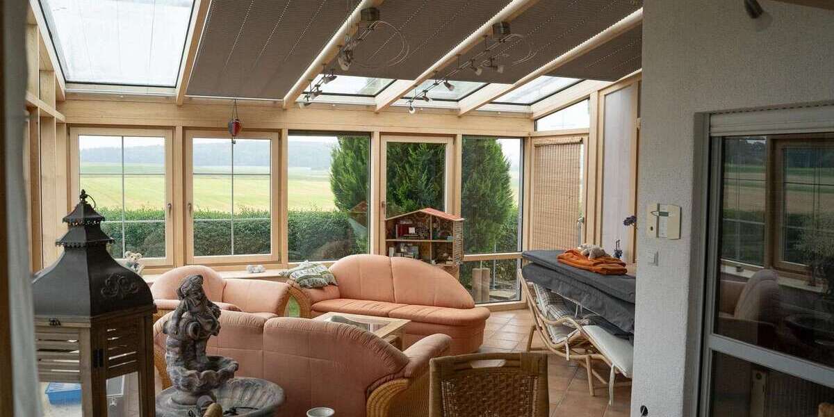 Einfamilienhaus Laichingen - 7 Zimmer, 180 m&sup2;, 589.000&euro; | Angebot:26987684