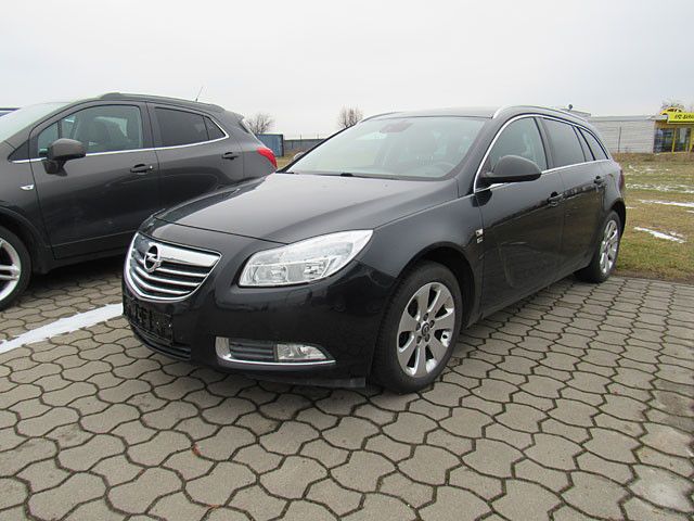Opel Insignia 204.521 km 2.990 &euro; Staßfurt (Sachsen-Anhalt) 39418