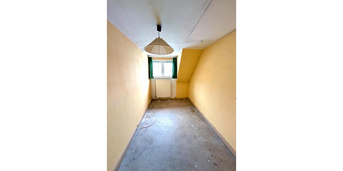 Reihenhaus Hildesheim - 5 Zimmer, 132 m&sup2;, 1.450&euro; | Angebot:25379054