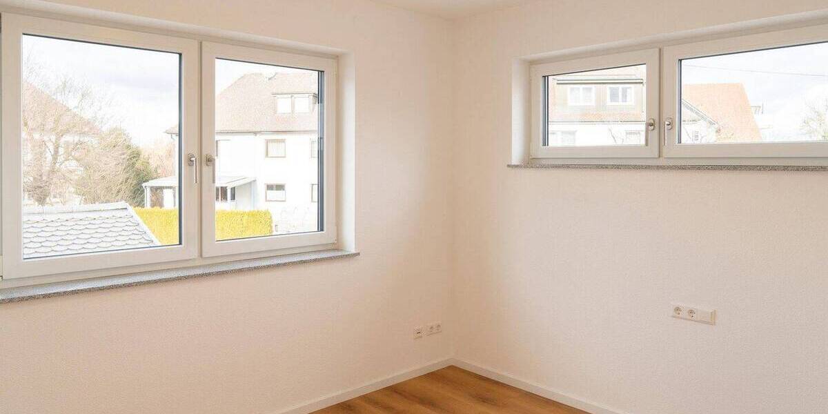 Etagenwohnung Dietenheim - 3 Zimmer, 100 m&sup2;, 1.290&euro; | Angebot:26862155