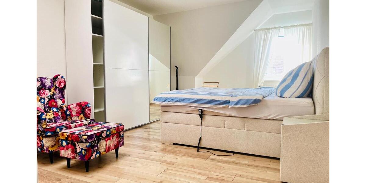 Dachgeschoßwohnung Berlin Reinickendorf - 3 Zimmer, 80 m&sup2;, 358.400&euro; | Angebot:26660621