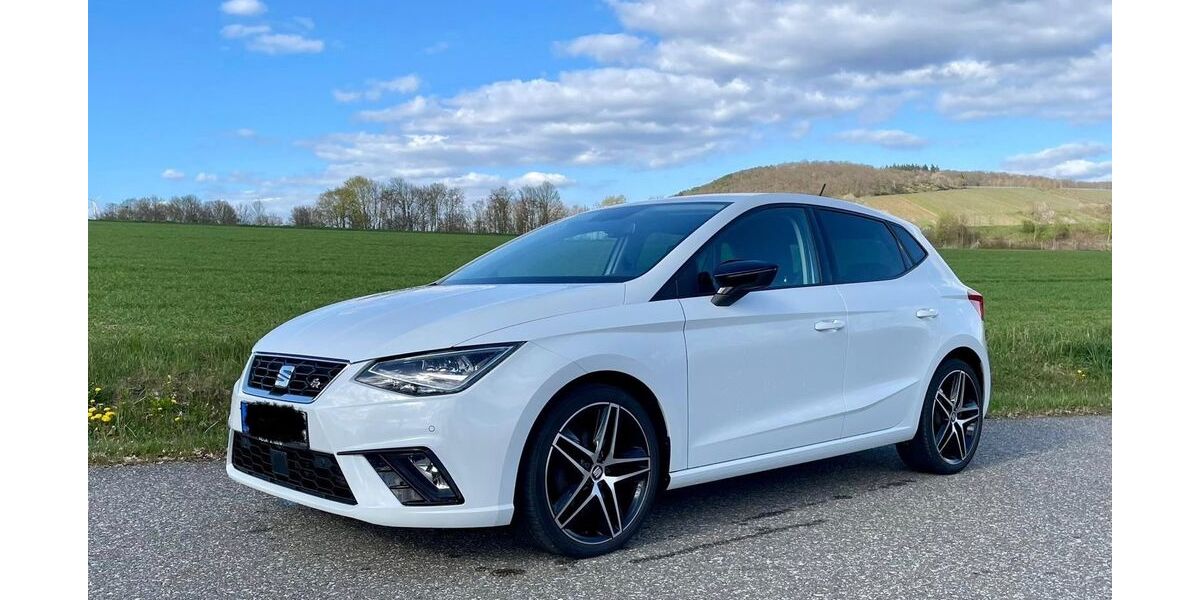 Seat Ibiza 89.000 km 15.490 &euro; Schöneberg 55444