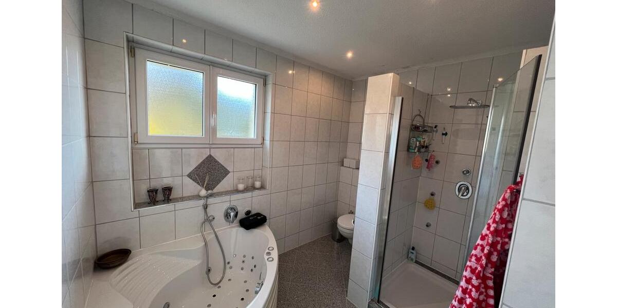 Mehrfamilienhaus, Wohnhaus Pforzheim Brötzingen - 10 Zimmer, 240 m&sup2;, 719.000&euro; | Angebot:24246252