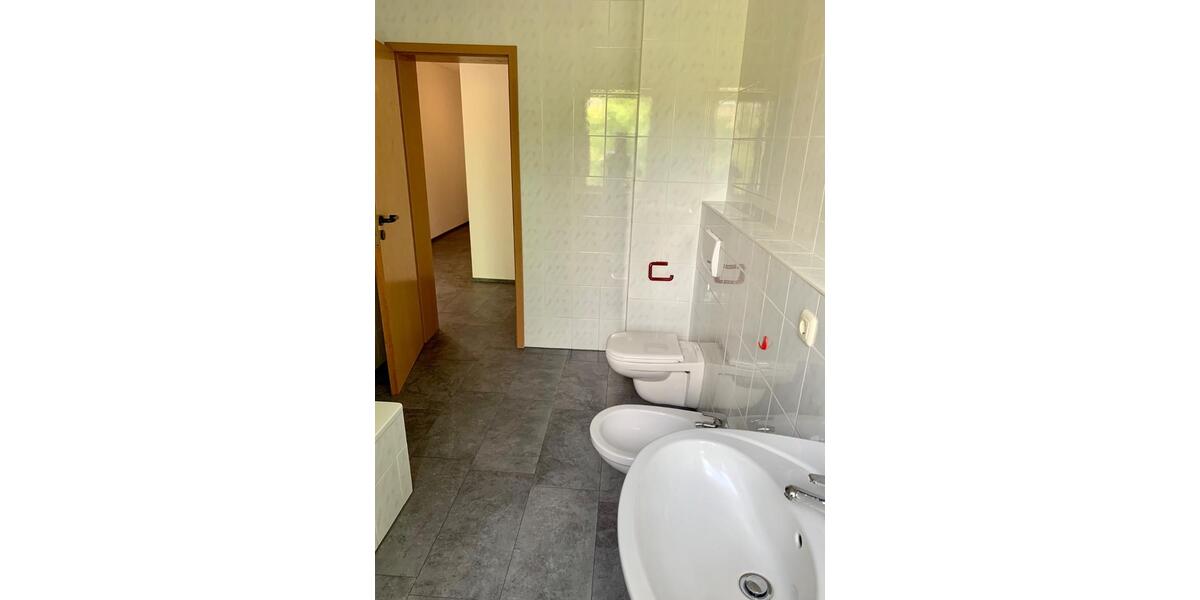 Etagenwohnung Volkach - 3 Zimmer, 91 m&sup2;, 349.000&euro; | Angebot:27002249