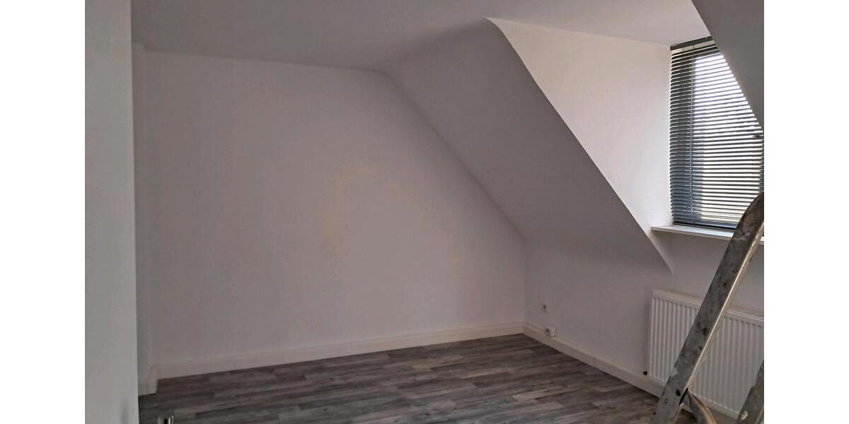 Etagenwohnung Simmerath - 4 Zimmer, 100 m&sup2;, 1.370&euro; | Angebot:26024999