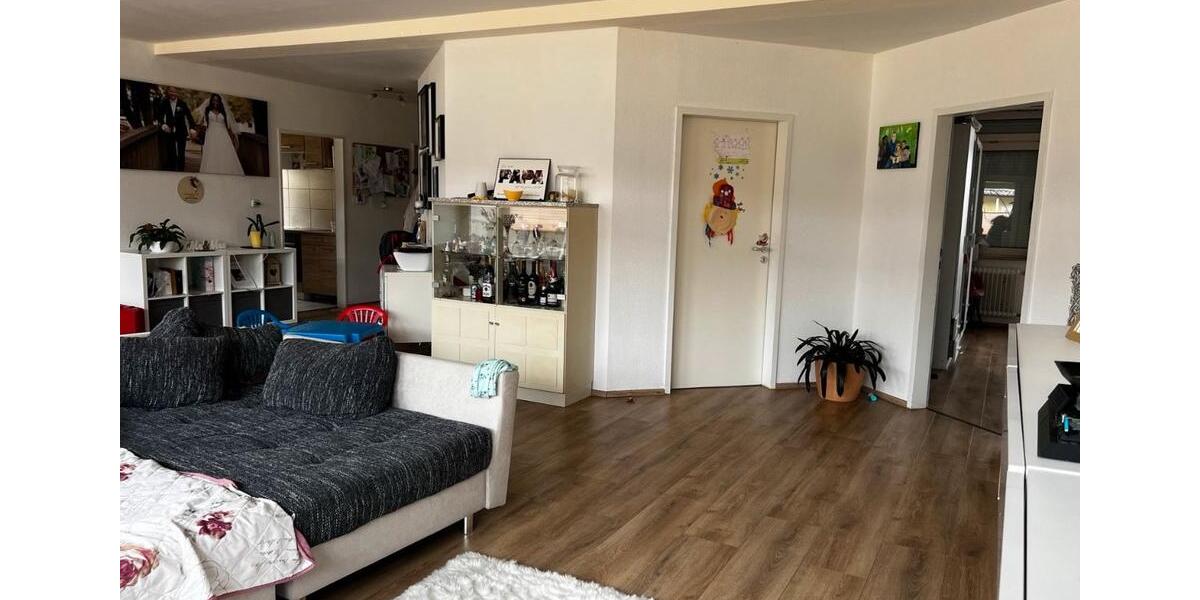 Etagenwohnung Elze - 4 Zimmer, 150 m&sup2;, 1.350&euro; | Angebot:26412739
