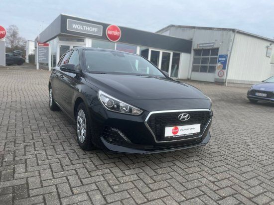 Hyundai i30 95.000 km 11.500 &euro; Hinte 26759