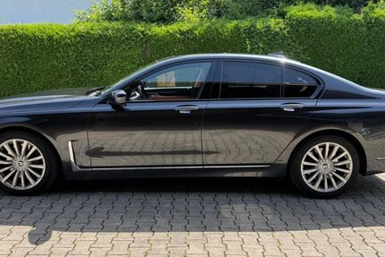 BMW 750 112.913 km 50.900 &euro; Oberstdorf 87561