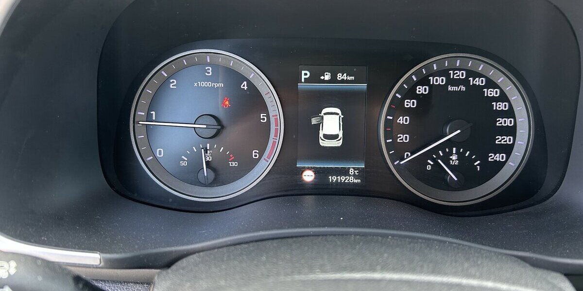 Hyundai Tucson 2.0 CRDi Automatik 4WD Premium Navi AHK 191.900 km 15.500 &euro; Altdorf 84032