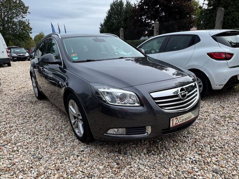 Opel Insignia 149.921 km 6.499 € Bad Lauchstädt 06246