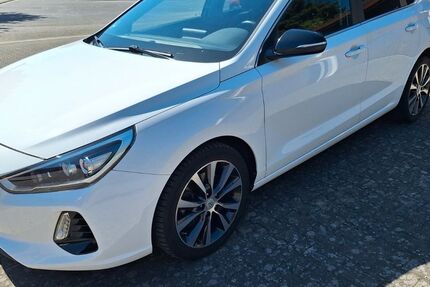 Hyundai i30 79.000 km 10.500 &euro; Bingen 55411