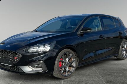 Ford Focus 127.000 km 17.480 &euro; Nürnberg 90480