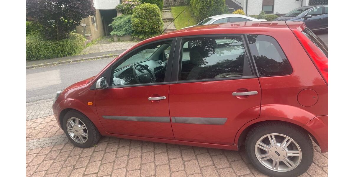 Ford Fiesta 167.990 km 1.850 &euro; Netphen 57250