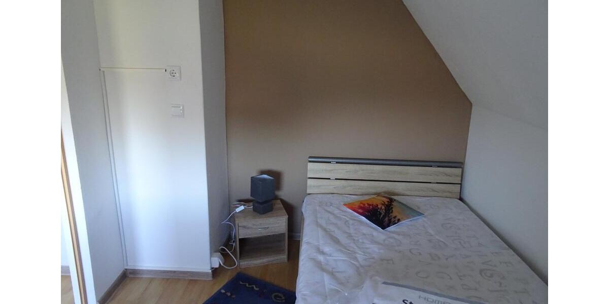 HAUS + extra Wohnung Friedrichskoog Nordsee + großem Grundstück 9 zimmer