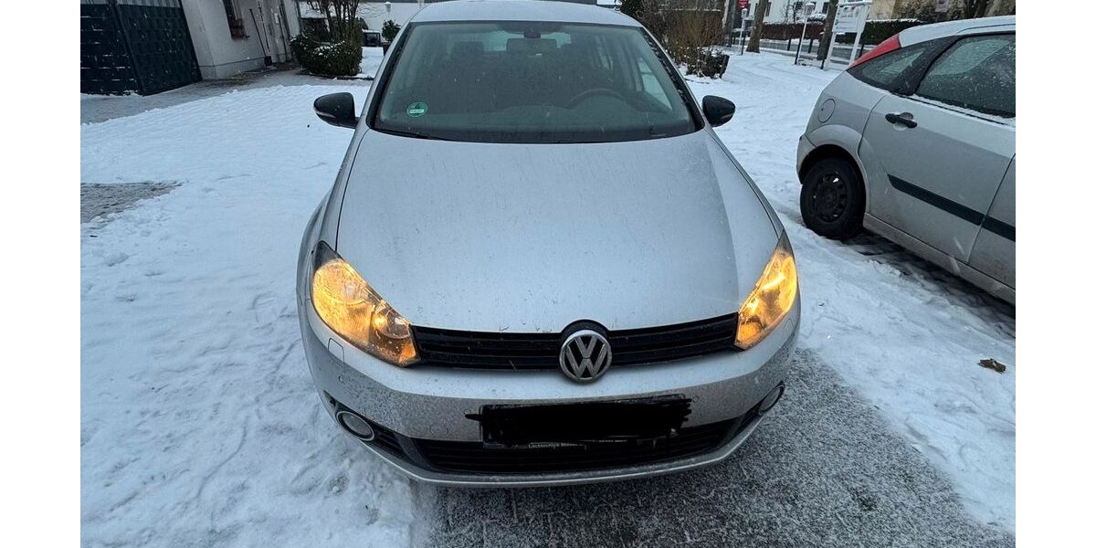 VW Golf 228.000 km 4.600 &euro; Borchen 33178