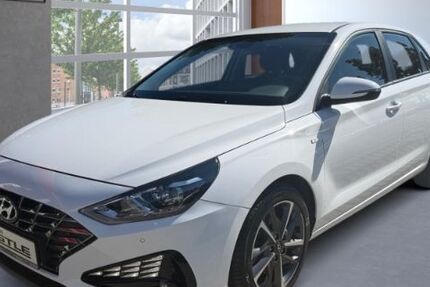 Hyundai i30 52.059 km 17.485 € Augsburg 86165