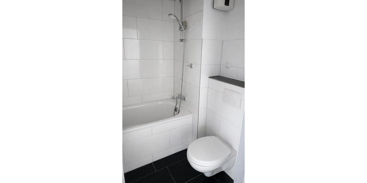 Etagenwohnung Wolfsburg Detmerode - 5 Zimmer, 82 m&sup2;, 169.000&euro; | Angebot:26339624