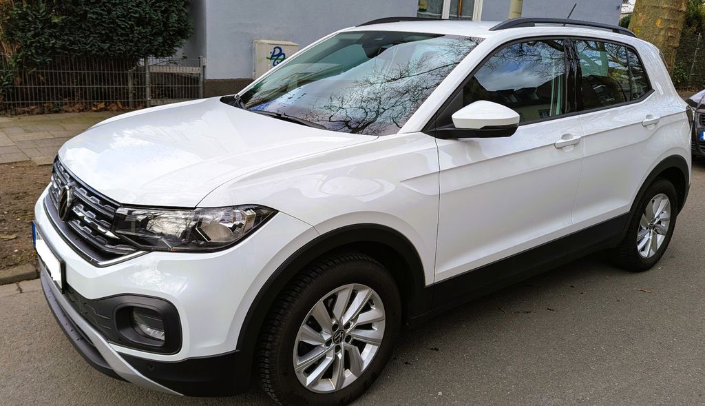 VW T-Cross 132.000 km 16.500 &euro; Duisburg 47269
