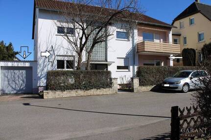 Großzügige 5 Zimmer-Wohnung mit EBK, Balkon, Gartenanteil und Garage sucht neuen Mieter