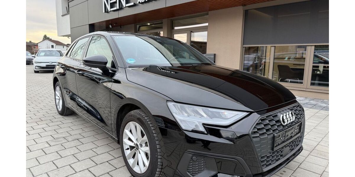 Audi A3 8.500 km 24.490 &euro; Rohrdorf-Thansau 83101