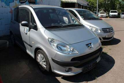 Peugeot 1007 96.000 km 2.222 &euro; Berlin 12347