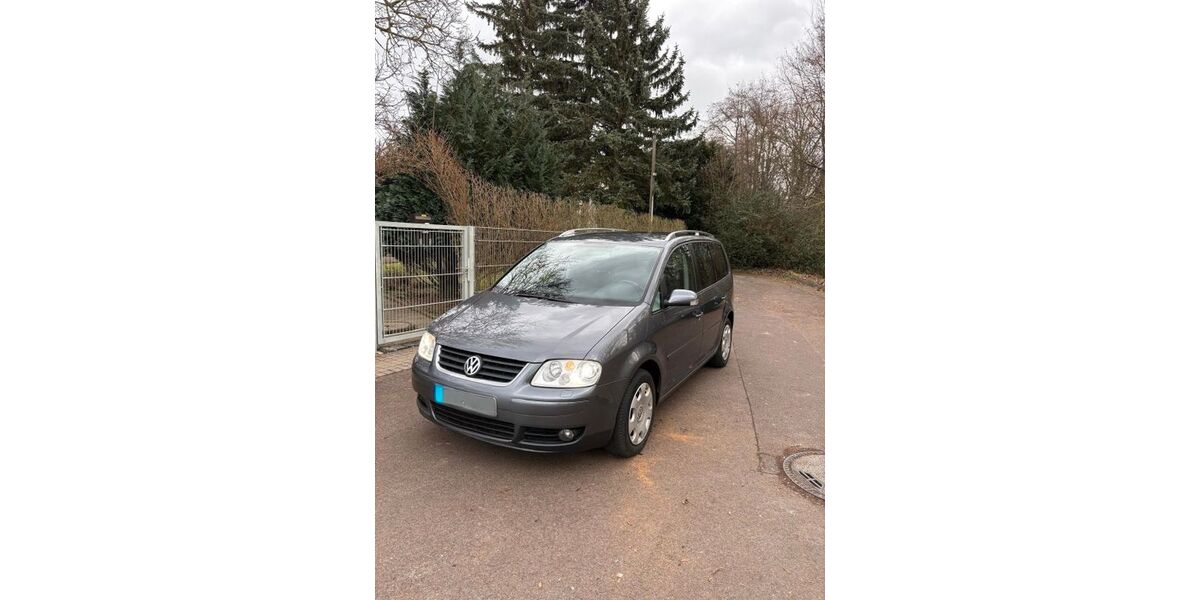 VW Touran 212.900 km 4.500 &euro; Leipzig 04158