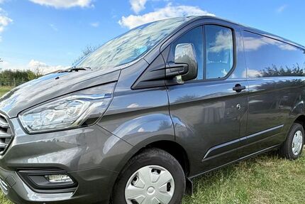 Ford Transit Custom 47.000 km 23.500 € Milda 07751