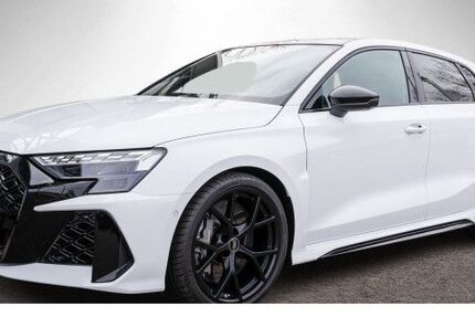 Audi RS3 4.900 km 73.490 &euro; Heilbronn 74074