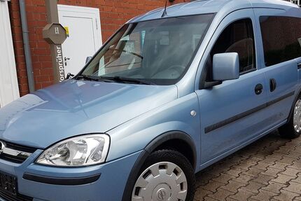 Opel Combo 150.000 km 1.690 &euro; Westoverledingen 26810
