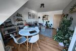 Dachgeschoßwohnung Niederkassel - 2 Zimmer, 45 m&sup2;, 610&euro; | Angebot:26335926