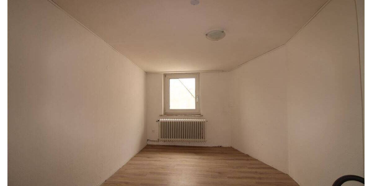 Etagenwohnung Wilhelmshaven Innenstadt - 4 Zimmer, 115.000&euro; | Angebot:26805983