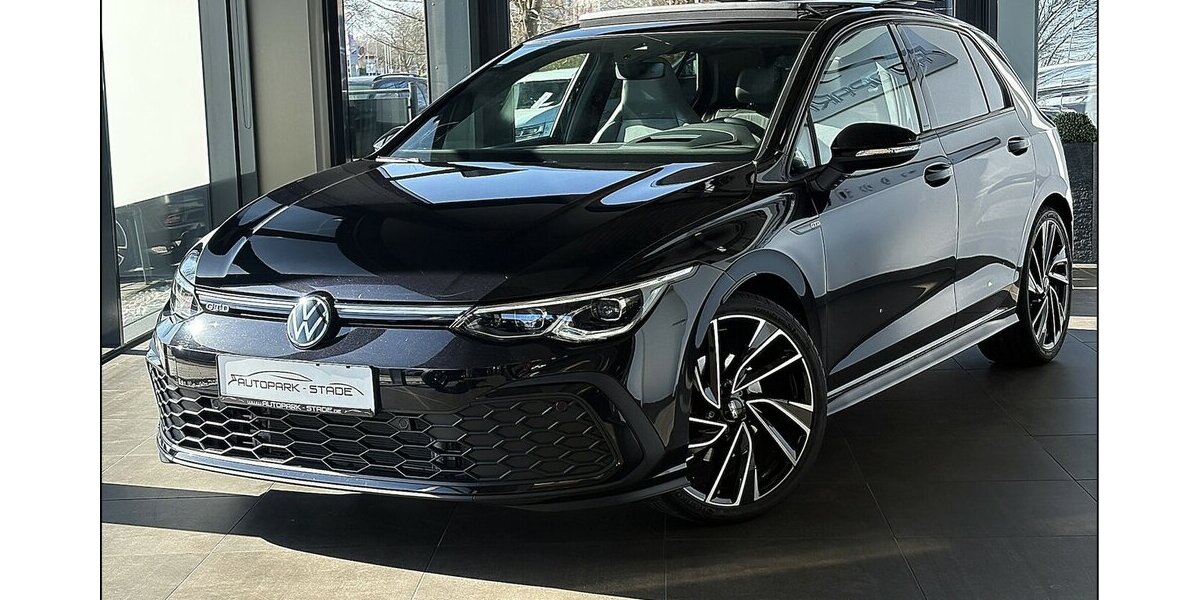 VW Golf VIII GTD Pano LED VirtualCockpit Leder ACC 8.500 km 37.999 &euro; Stade 21682