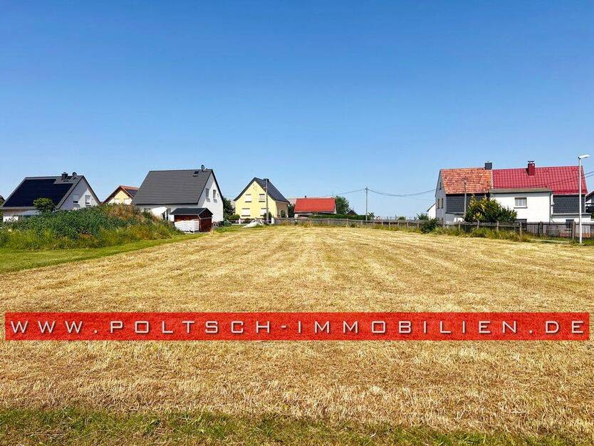 Sonniges Baugrundstück in ruhiger Ortslage am Stadtrand von Gera, ca. 10 Autominuten in das Zentrum zimmer