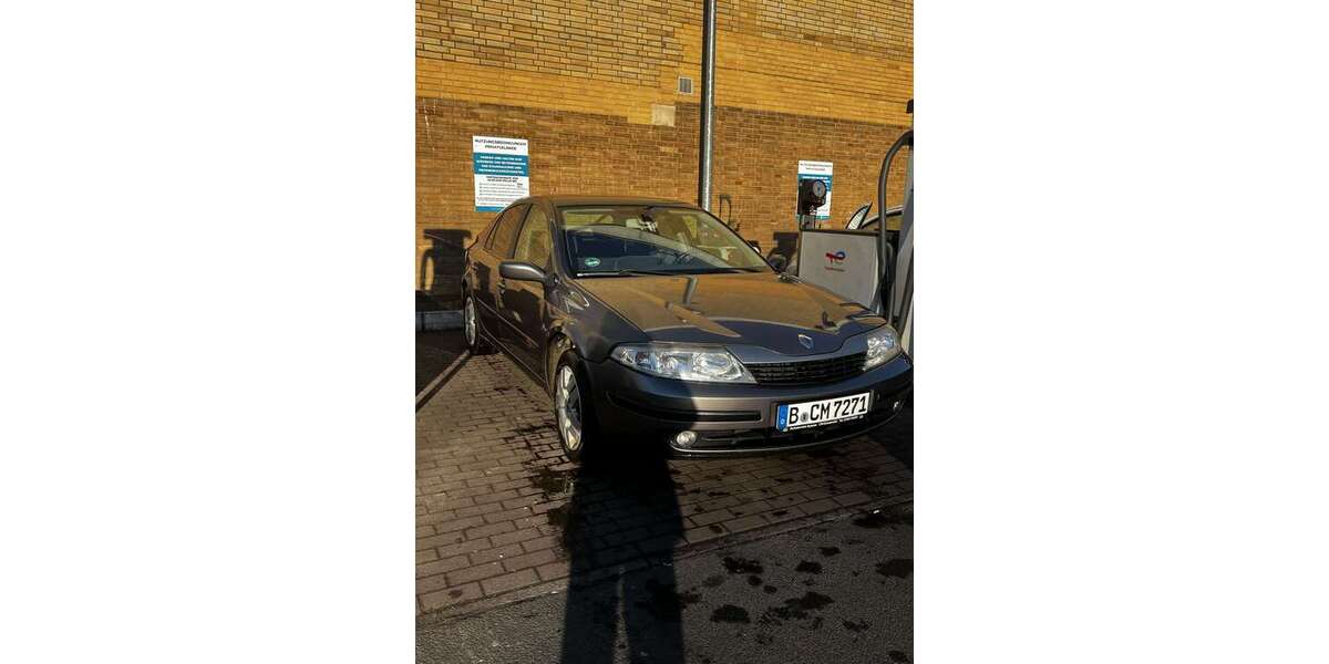 Renault Laguna 205.000 km 1.899 &euro; Berlin 12051
